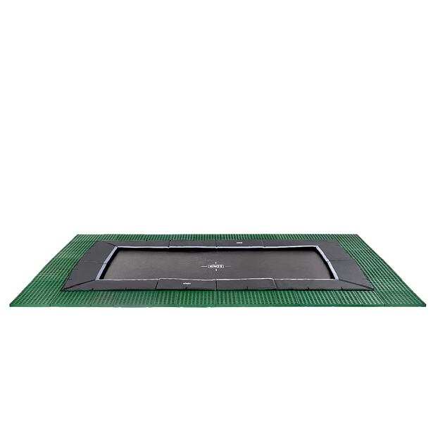 EXIT TOYS  Dynamická přízemní trampolína 305x519cm s bezpečnostními dlaždicemi Freezone - černá