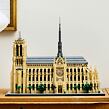 2221061 LEGO® Architecture 21061 Notre-Dame v Paříži - poškozený obal